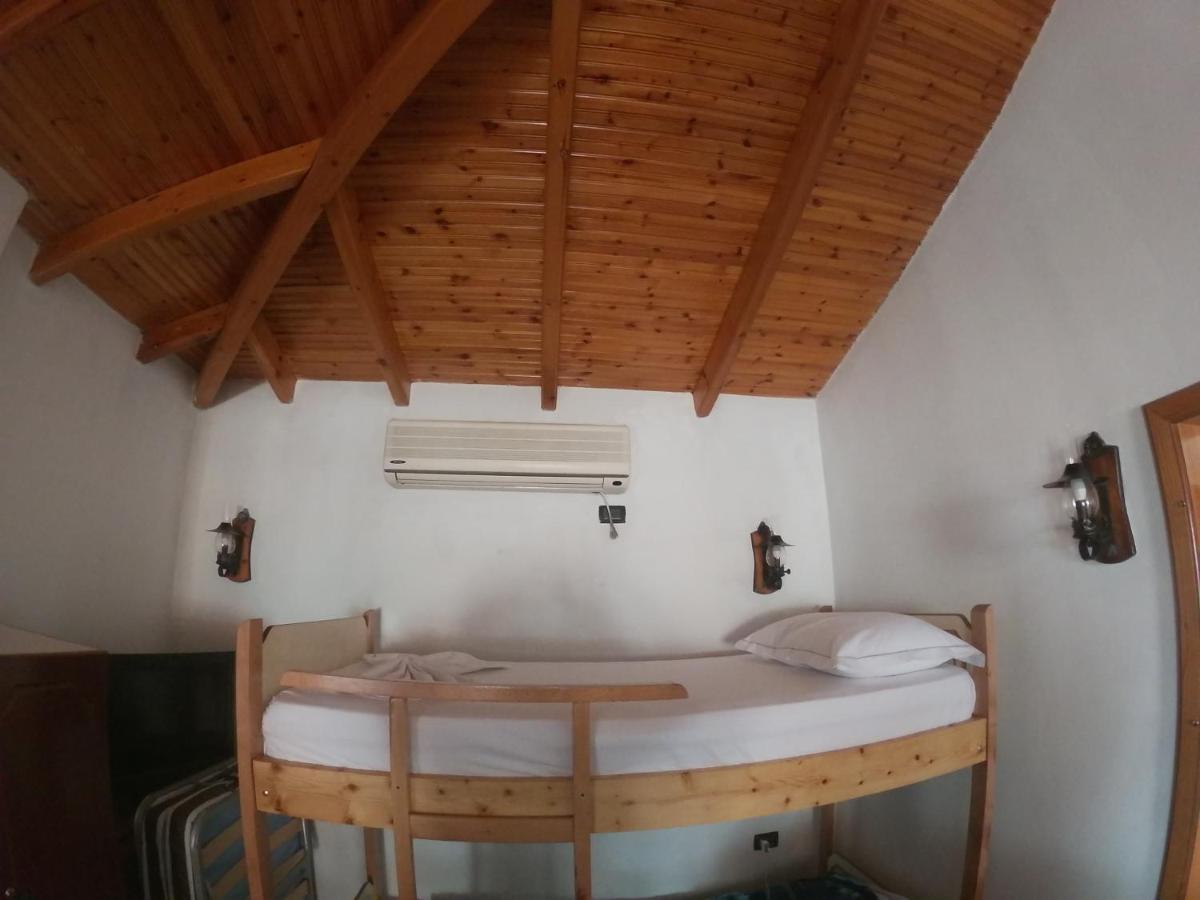 Kanina Hotel&Hostel Saranda Dış mekan fotoğraf