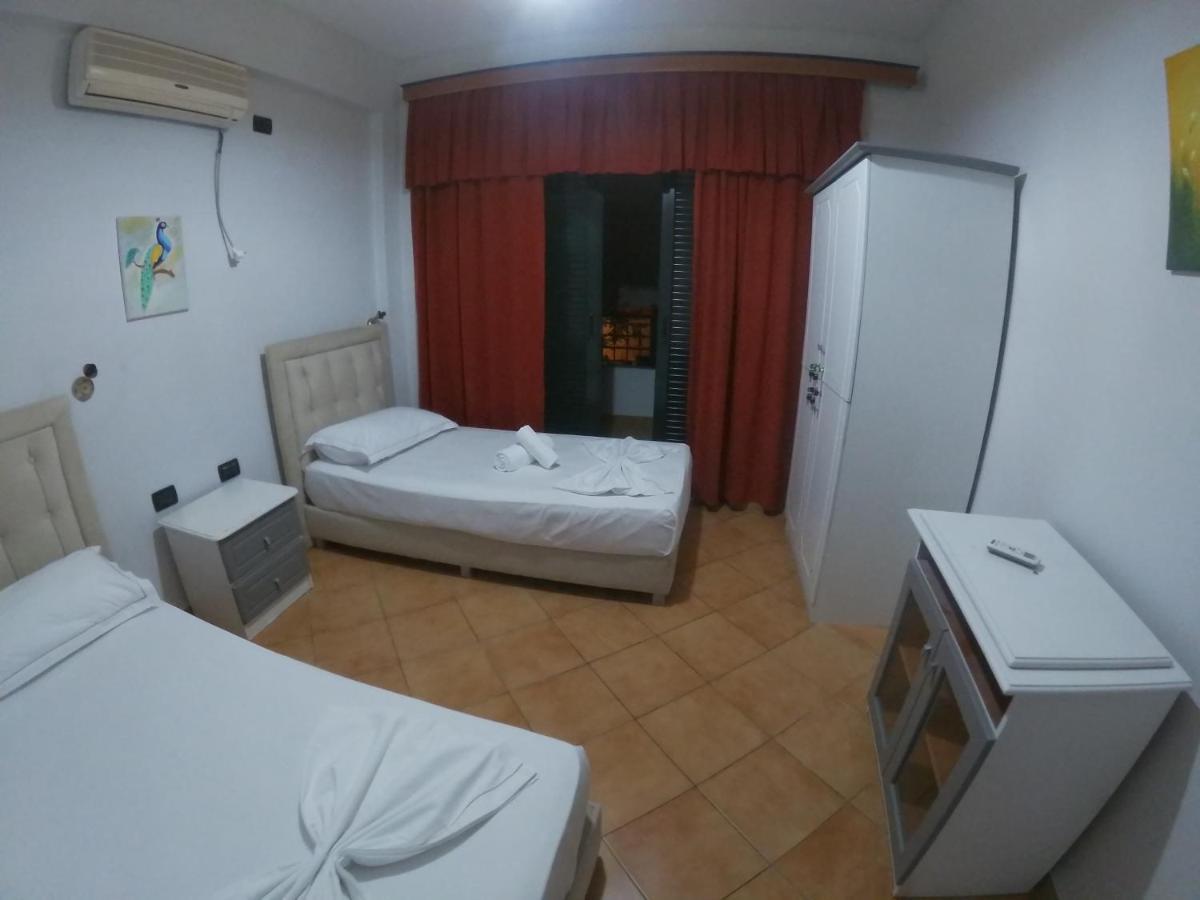 Kanina Hotel&Hostel Saranda Dış mekan fotoğraf