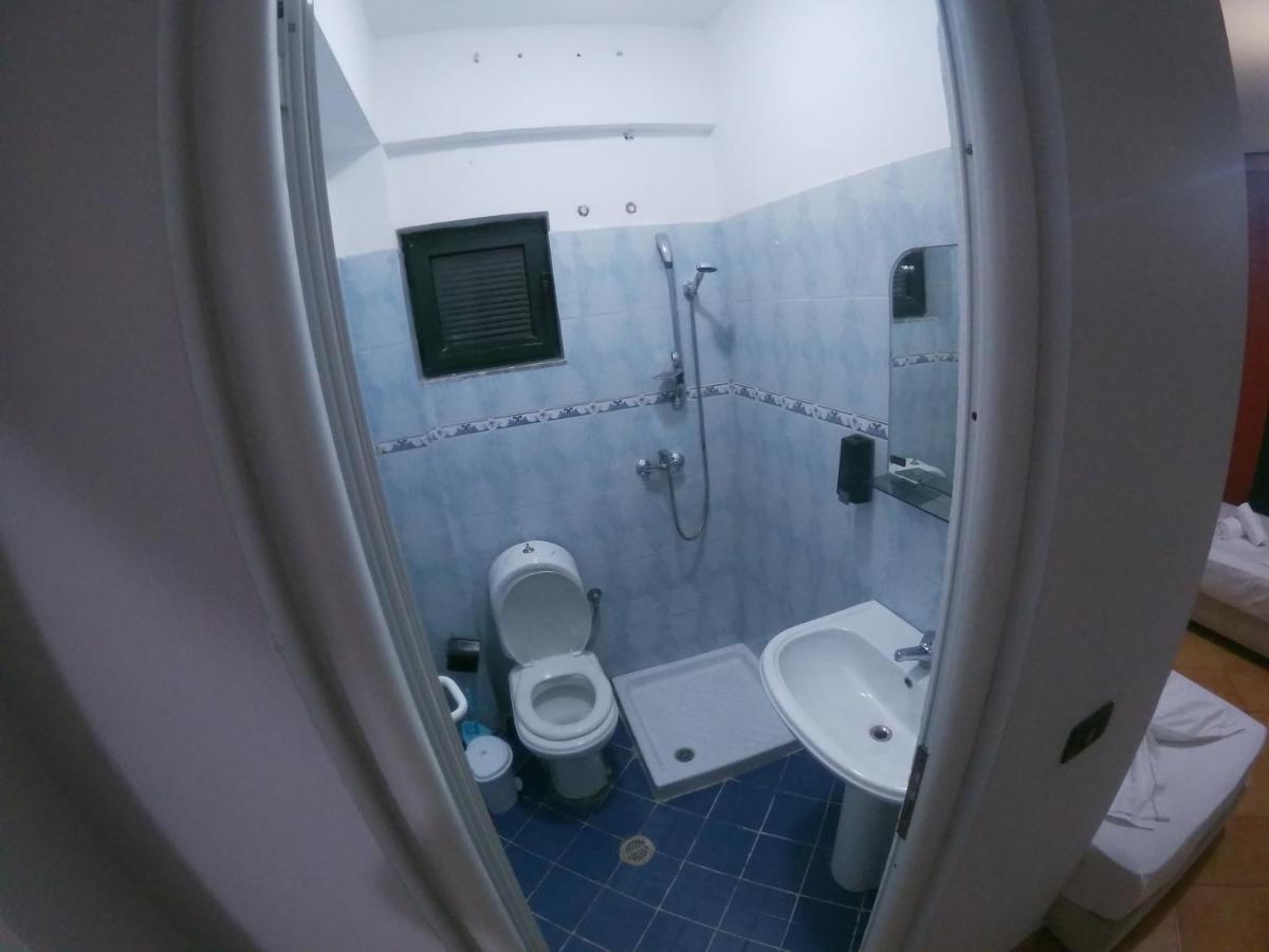 Kanina Hotel&Hostel Saranda Dış mekan fotoğraf
